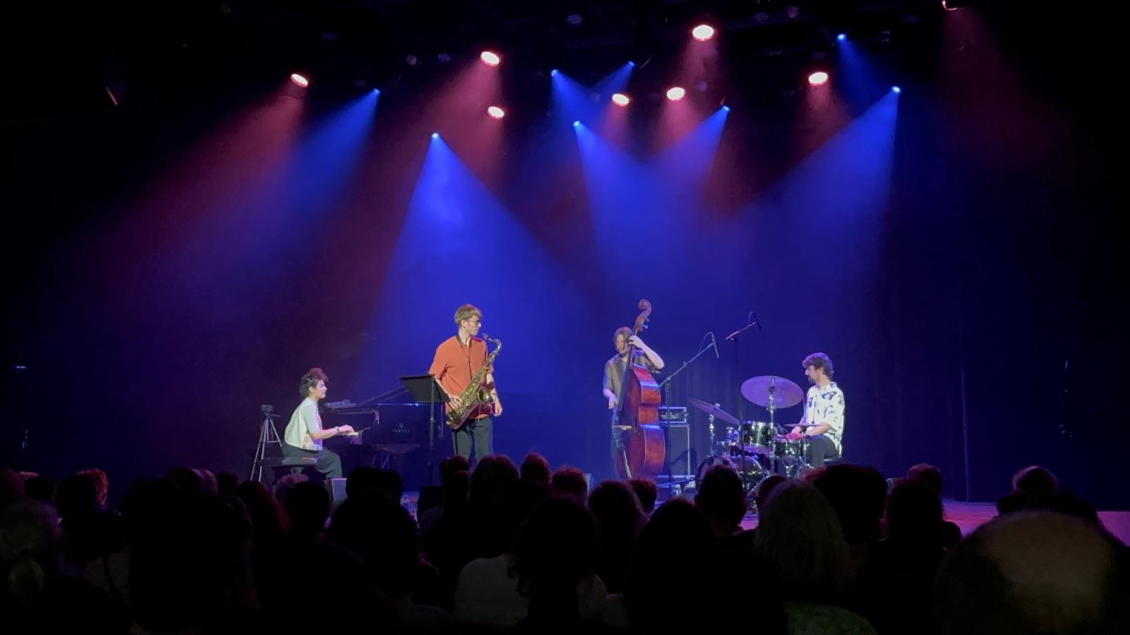 Live stage performance at a Givēh night